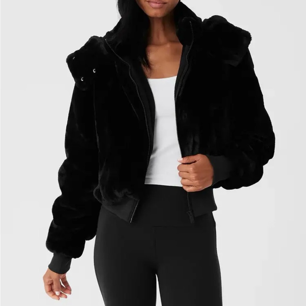 ALO Yoga Faux fur foxy Jacket